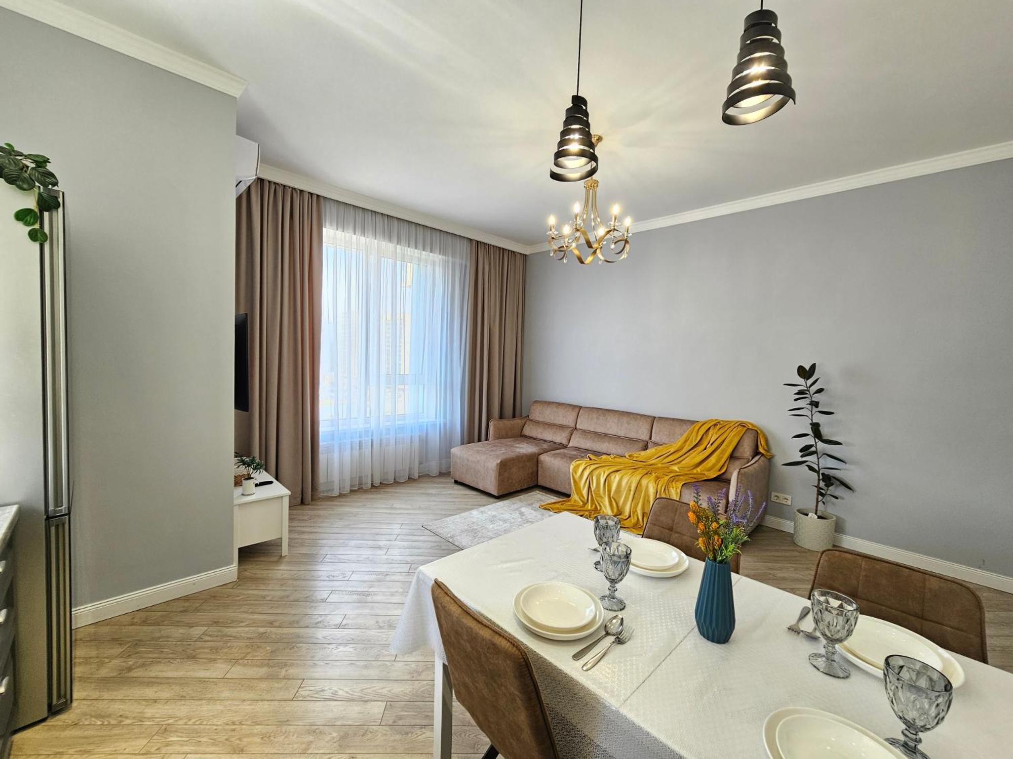 3 Room Gagarin Park Residential Complex Near Mega Shopping Mall Алматы Экстерьер фото